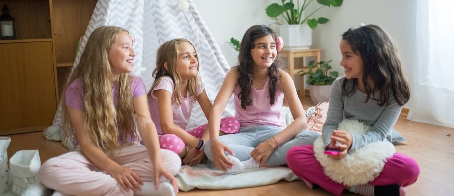 Festa do pijama na escola: Noite de diversão!