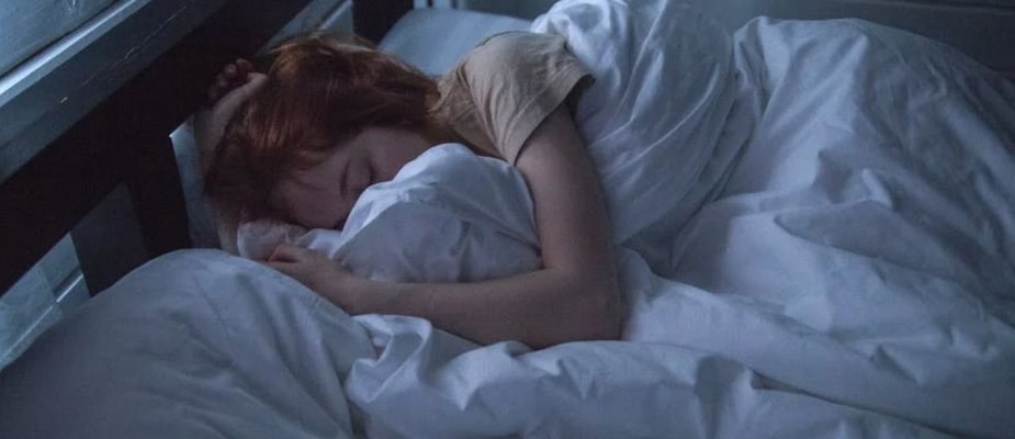 Qual o lado certo de dormir? Um guia completo da Caeju